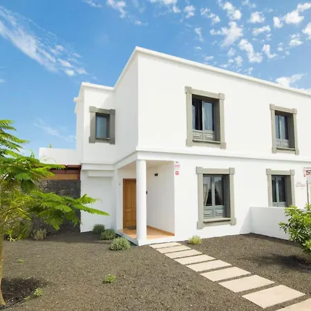 Cosmo By Dreaming Lanzarote Villa