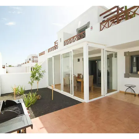 Cosmo By Dreaming Lanzarote Villa *