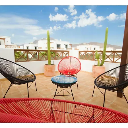 Villa Cosmo By Dreaming Lanzarote *