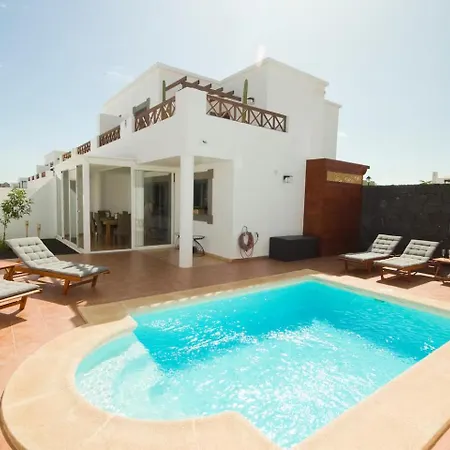 Cosmo By Dreaming Lanzarote Villa *